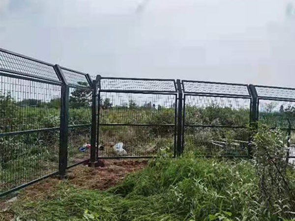 武漢市黃陂區祁家灣私人別墅農莊安裝現場